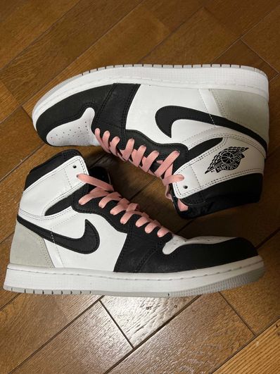Nike Air Jordan 1 High OG "Bleached Coral"