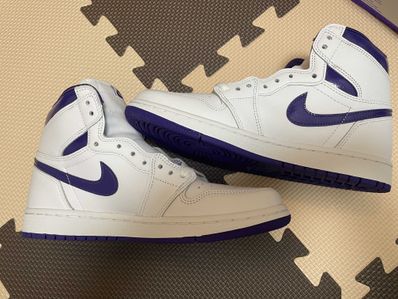 Nike Women's Air Jordan 1 High OG "Court Purple"