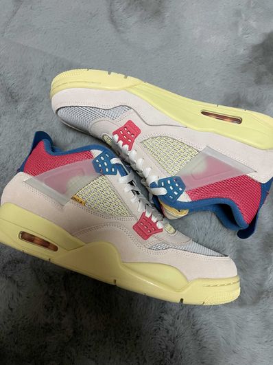 UNION × Nike Air Jordan 4 SP "Guava Ice/Light Fusion Red"