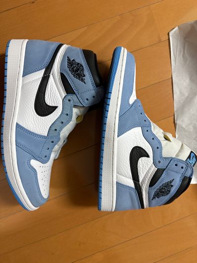 Nike Air Jordan 1 High OG "University Blue"