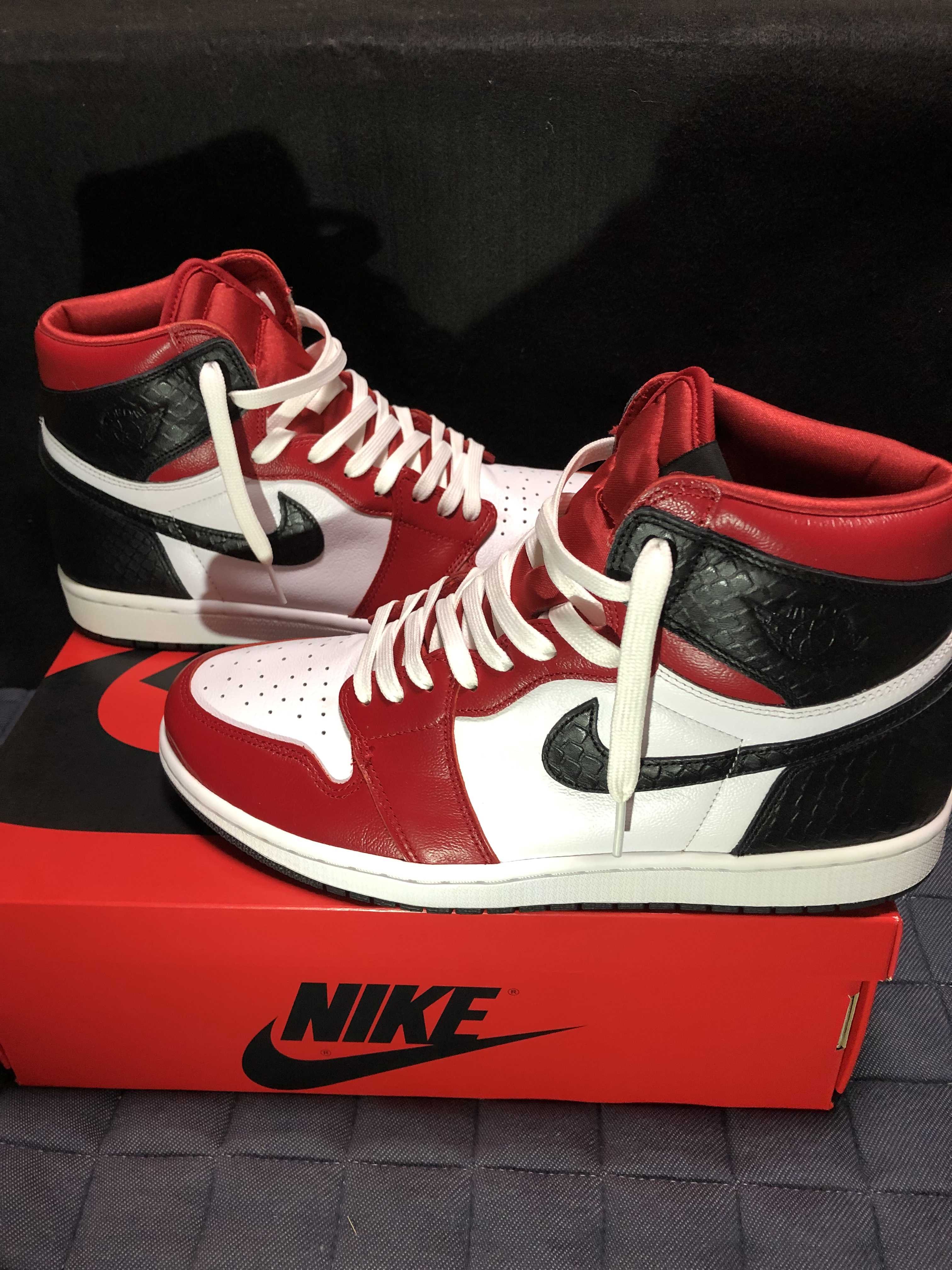 Nike Women's Air Jordan 1 High OG "Satin Red"