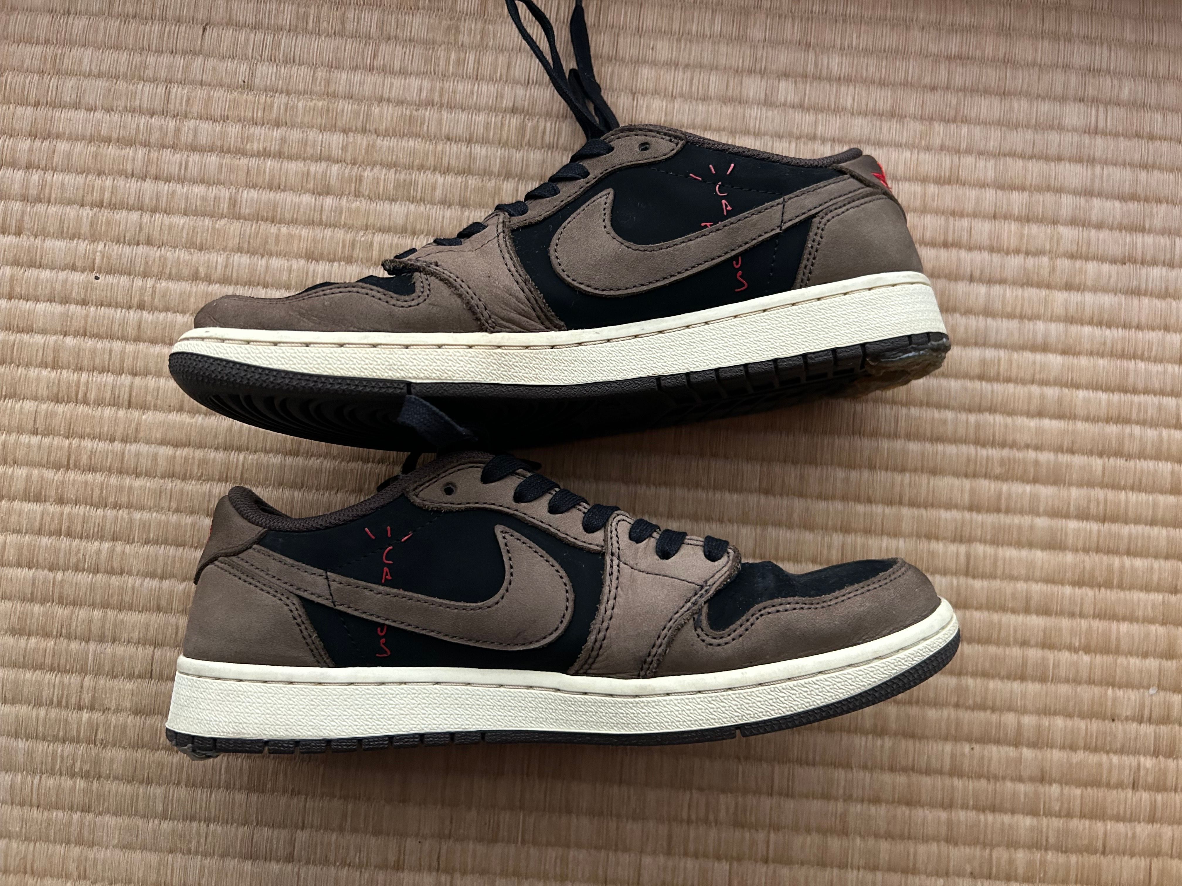 Travis Scott × Nike Air Jordan 1 Low OG SP-T "Black/Dark Mocha"