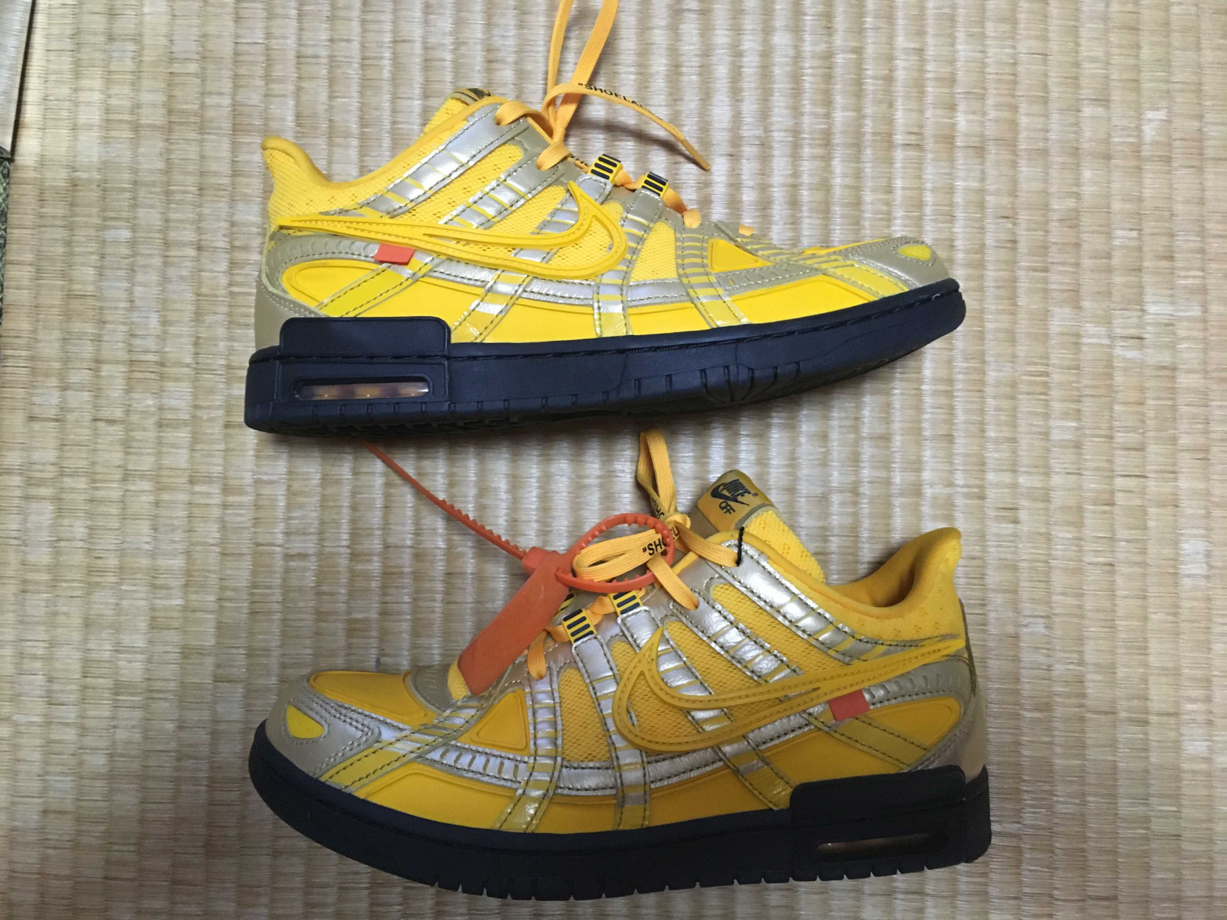 Off-White × Nike Air Rubber Dunk "University Gold" 