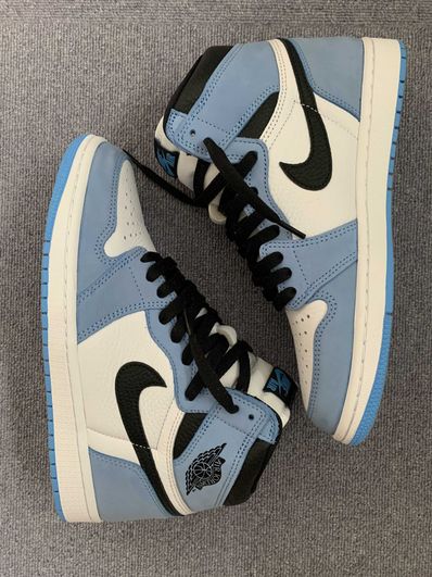 Nike Air Jordan 1 High OG "University Blue"