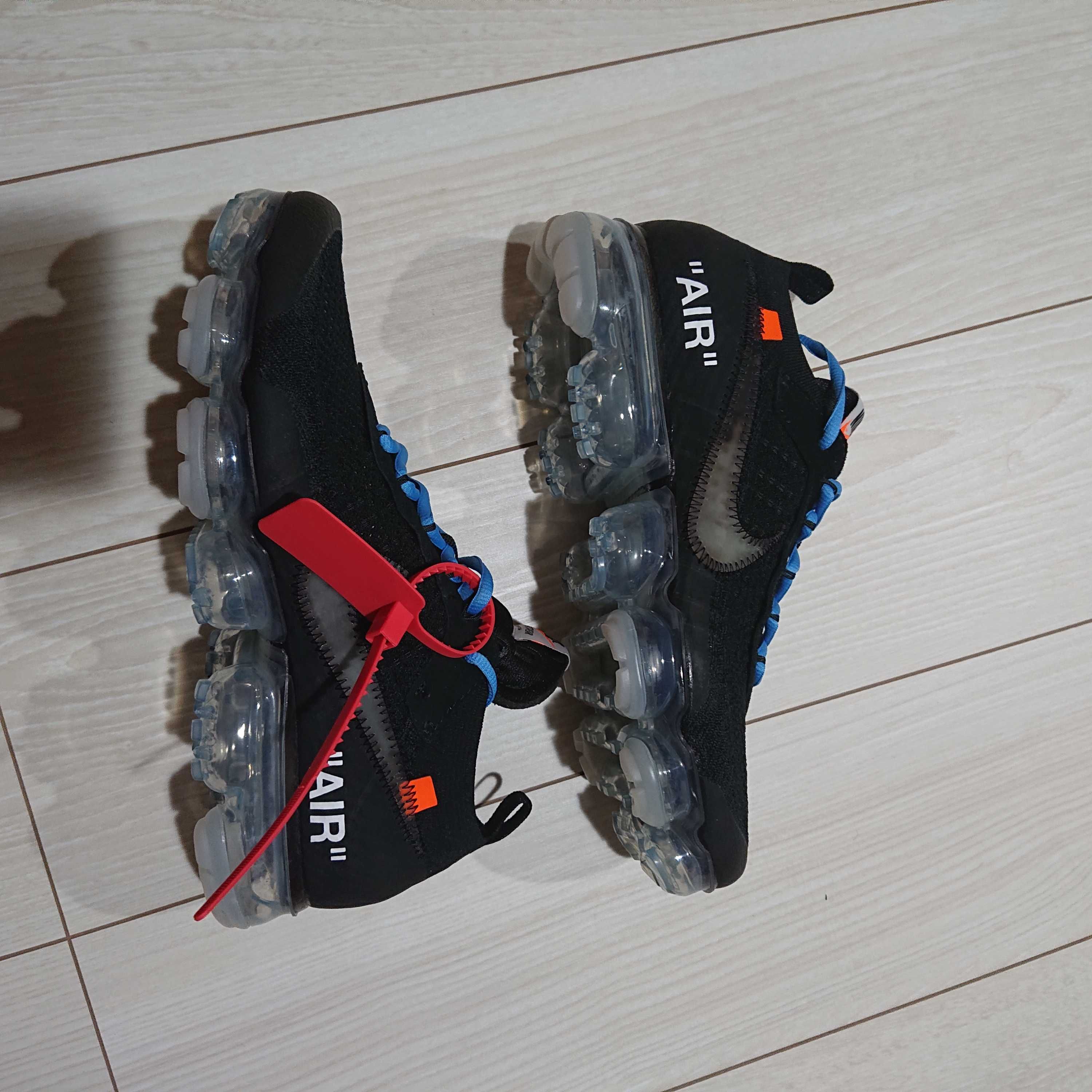 Off-White × Nike Air Vapormax "Black/Total Orange/Clear"