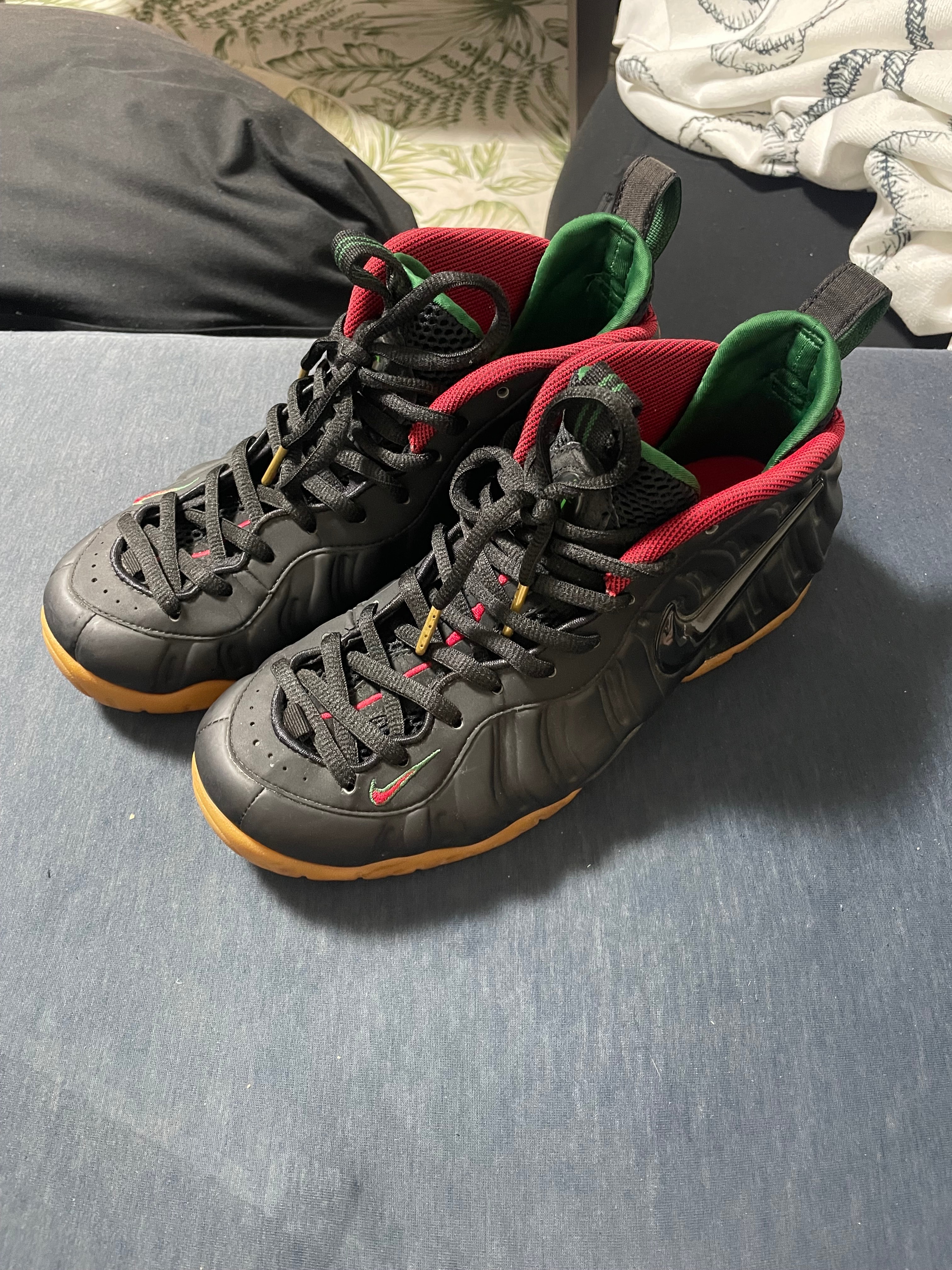 Nike Air Foamposite Pro Gucci "Black/Gorge Green Metallic Gold Gym Red"