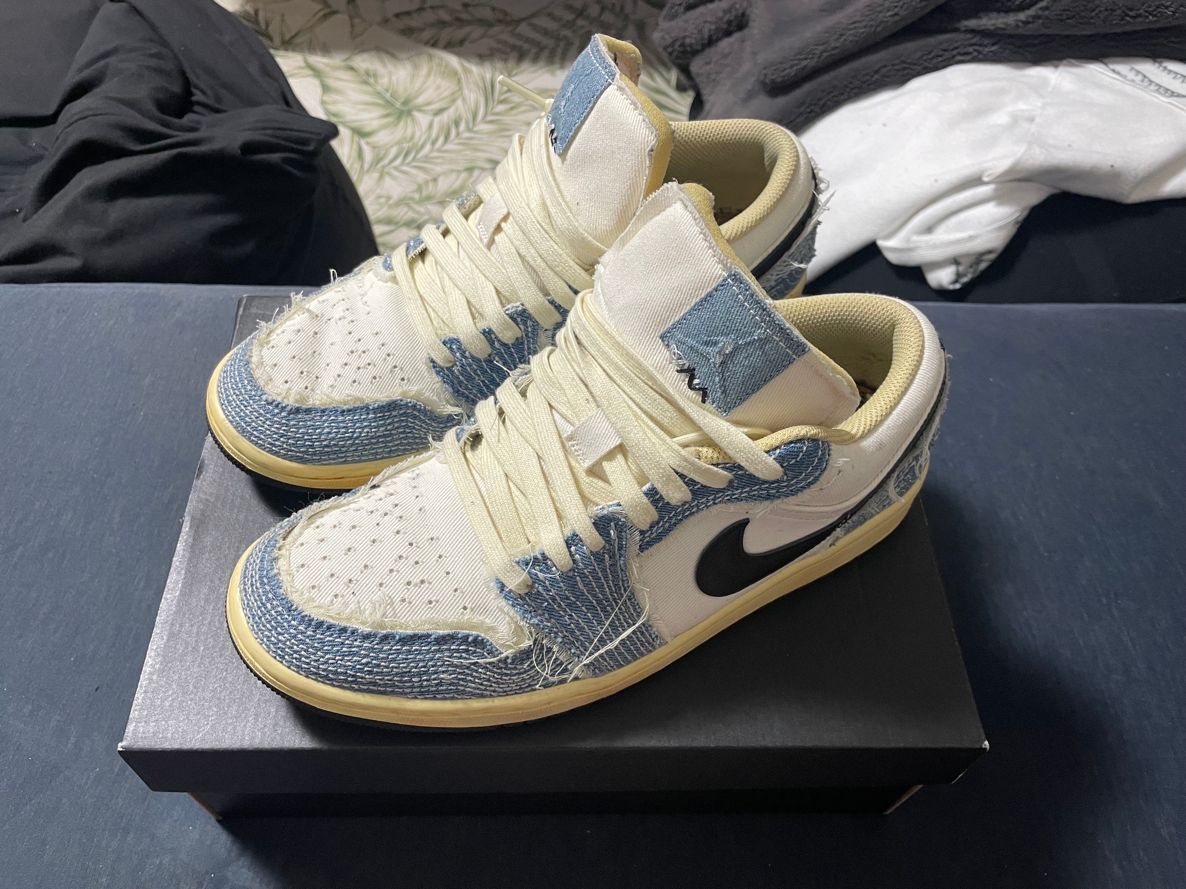 Nike Air Jordan 1 Low SE "World Make Japan"