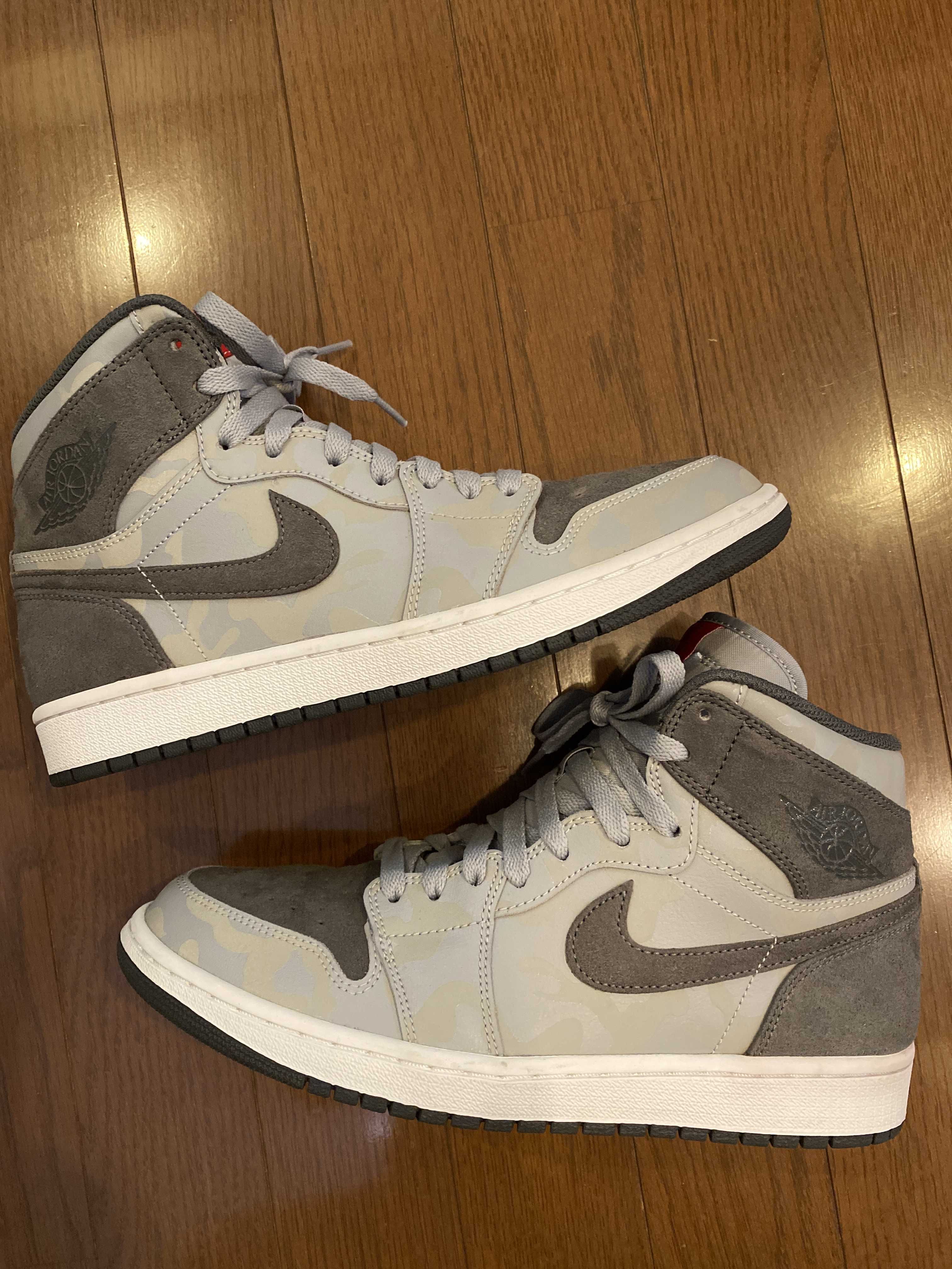 Nike Air Jordan 1 Retro High "Camo 3M Wolf Grey"