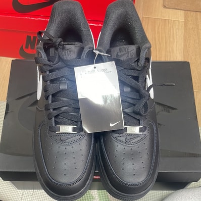 Supreme × Nike Air Force 1 Low "Black/White"