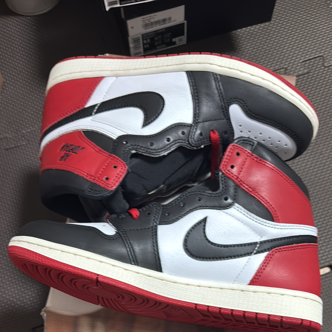 Nike Air Jordan 1 Retro High OG "Black Toe Reimagined"