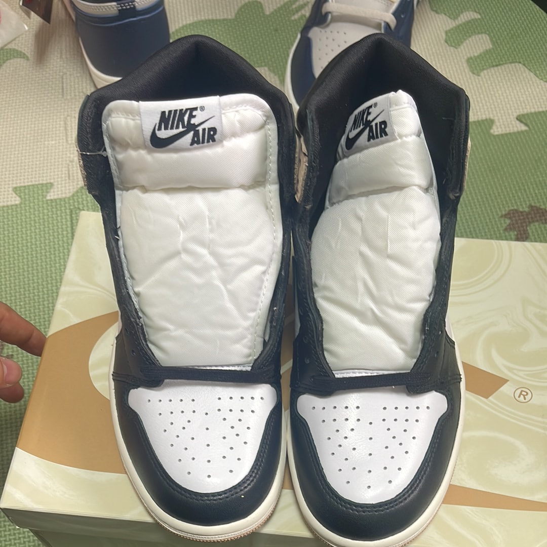 Nike Women's Air Jordan 1 Retro High OG "Latte"