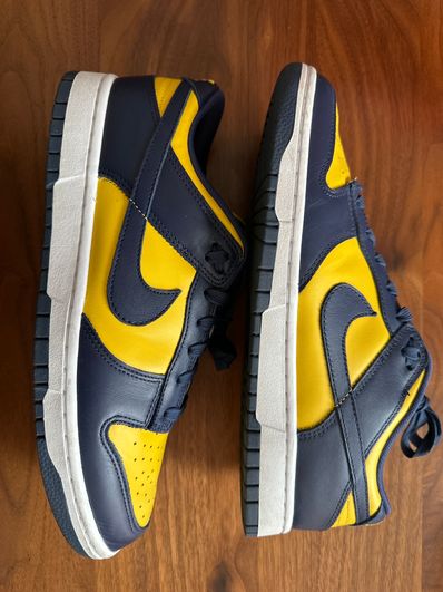Nike Dunk Low "Michigan"