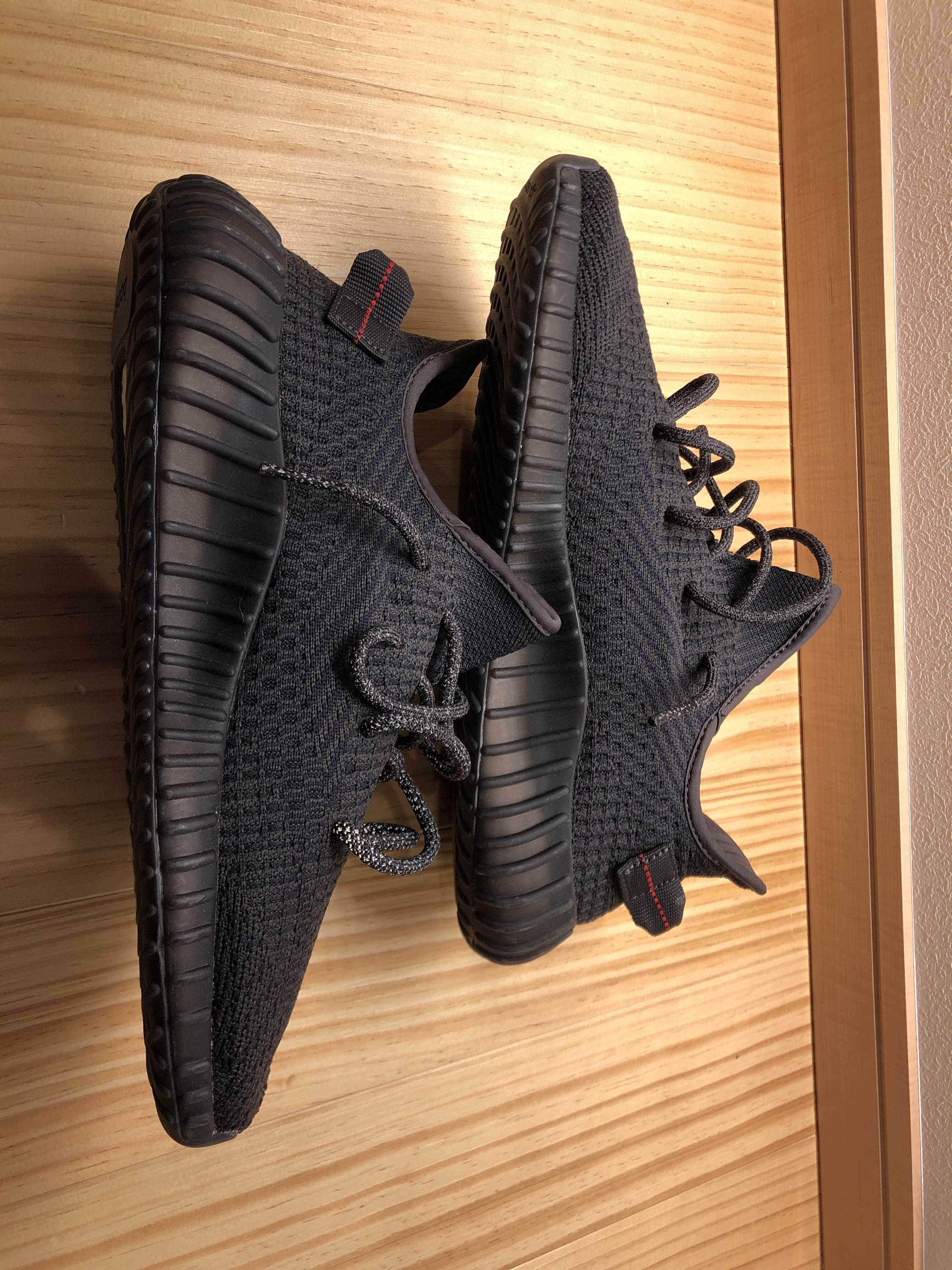 adidas YEEZY Boost 350 V2 "Black"
