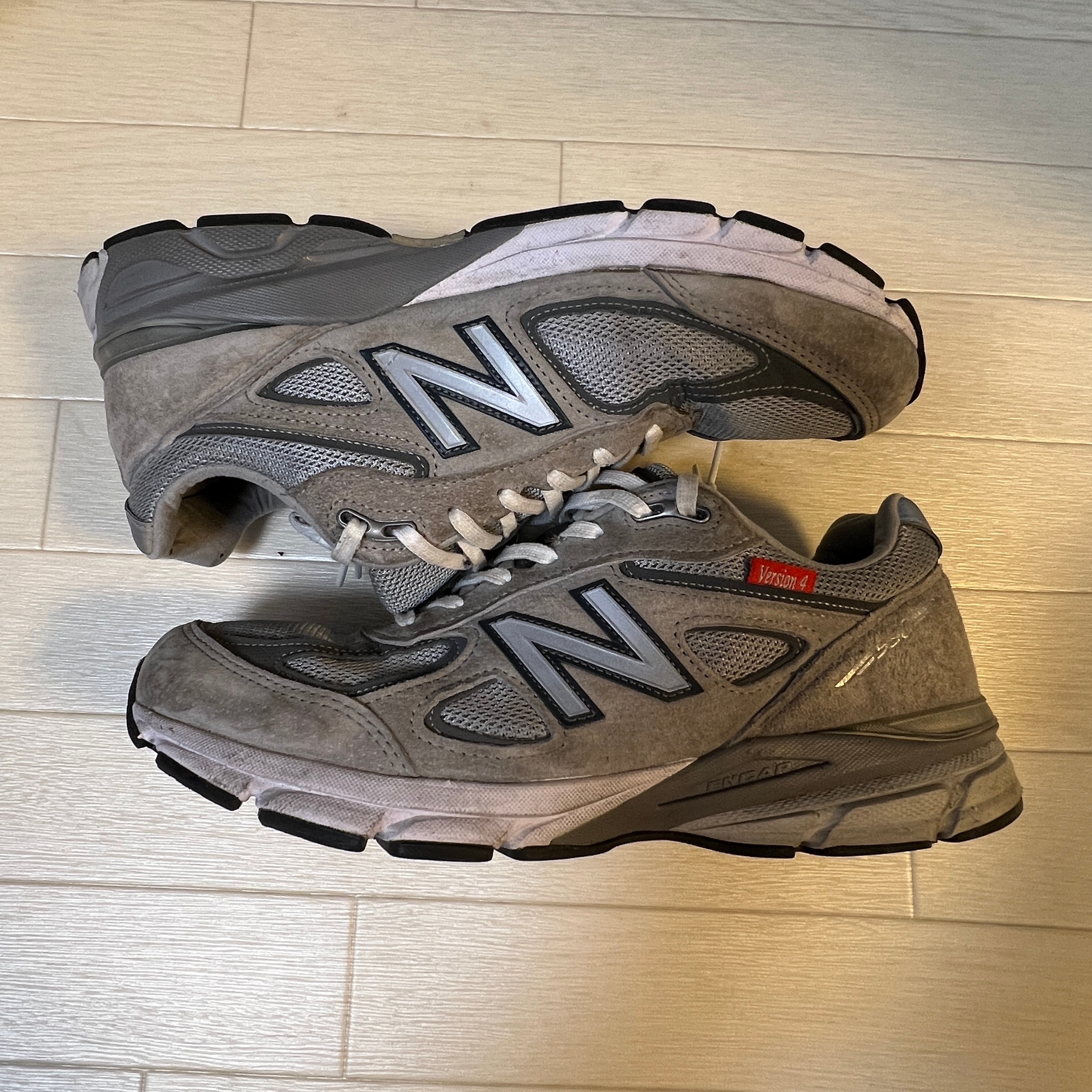 New Balance 990V4 "Gray"