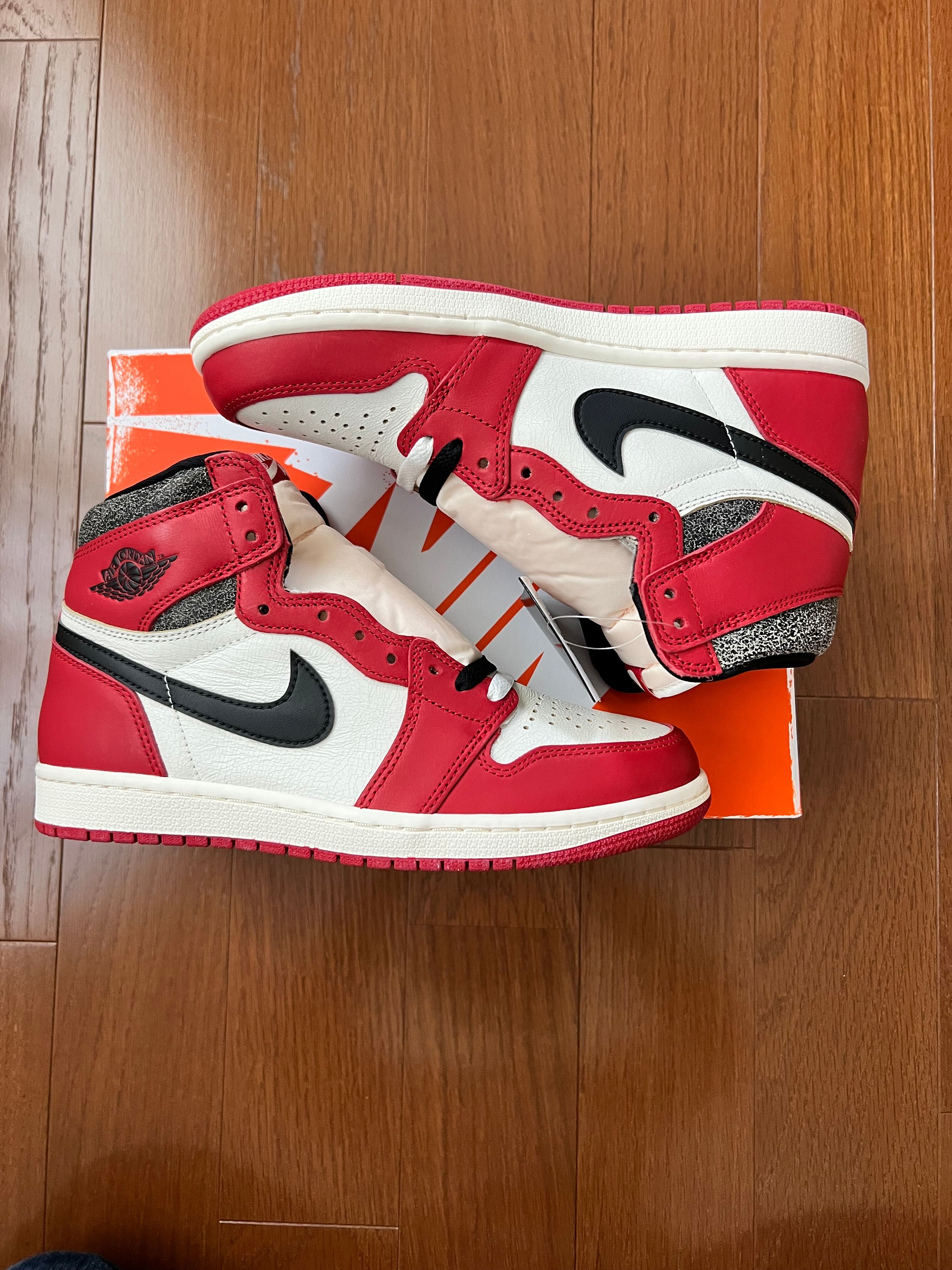 Nike Air Jordan 1 High OG "Lost & Found/Chicago"