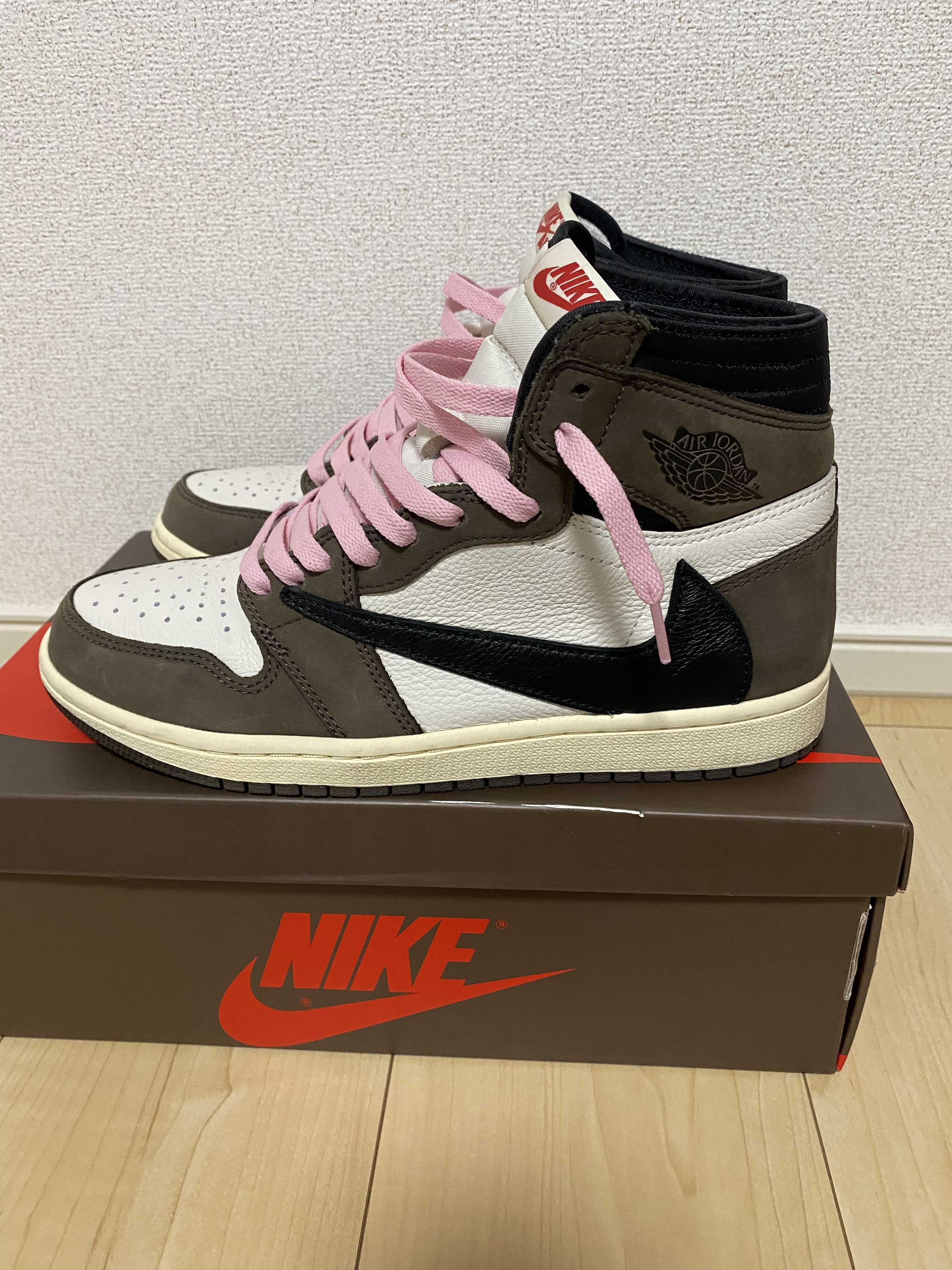 Travis Scott × Nike Air Jordan 1 Retro High OG TS SP "Sail/Dark Mocha"