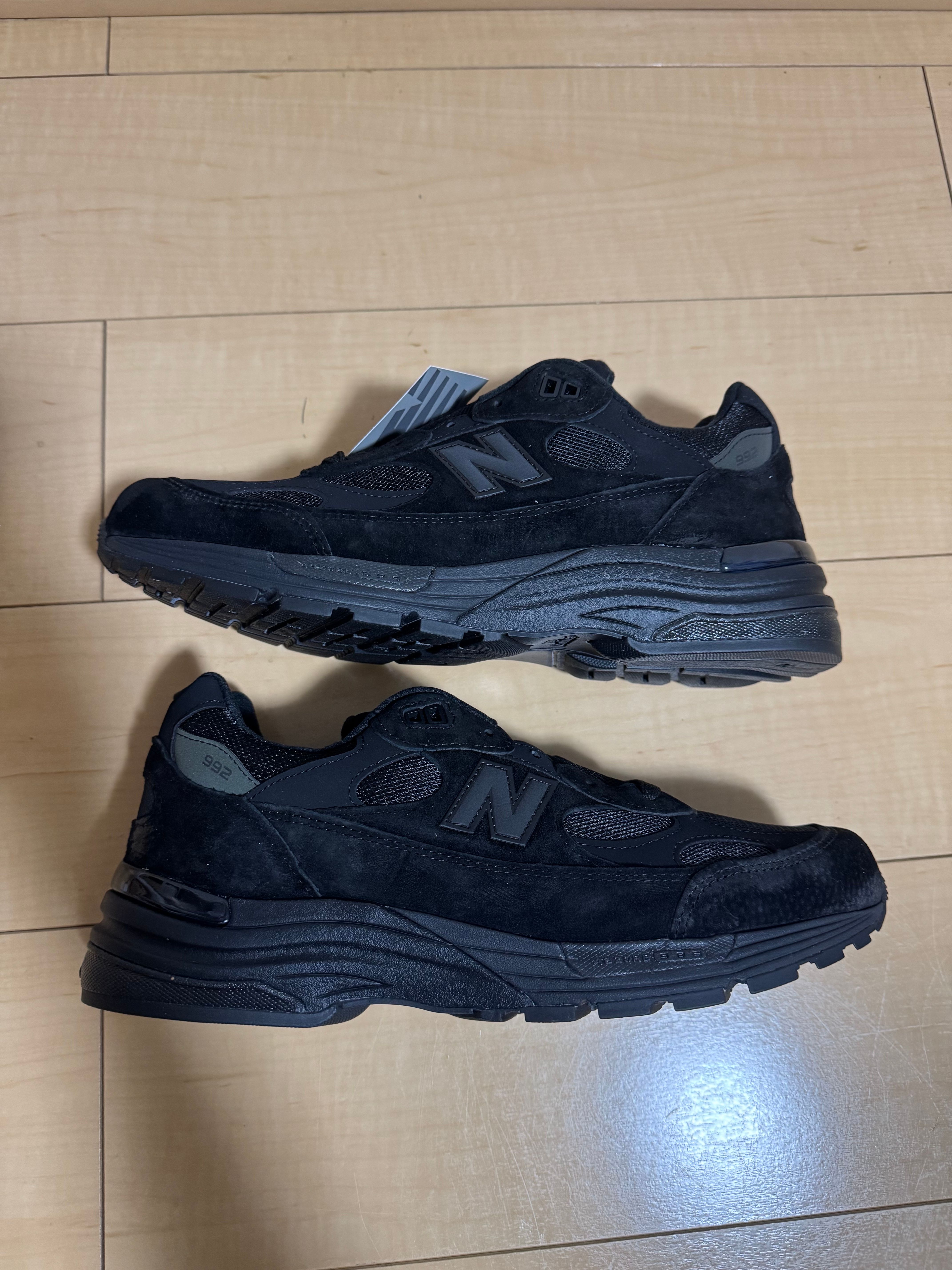 New Balance 992 "Triple Black" (2025)