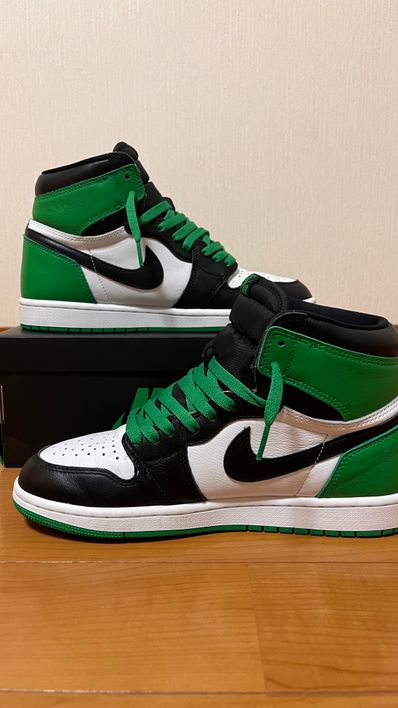 Nike Air Jordan 1 Retro High OG "Celtics/Black and Lucky Green" (2023)