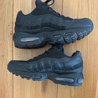 Nike Air Max 95 Essential "Black/Dark Grey/Black"