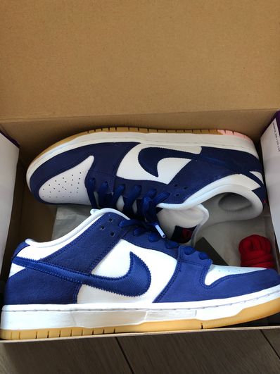 Nike SB Dunk Low "Los Angeles Dodgers/Deep Royal Blue"