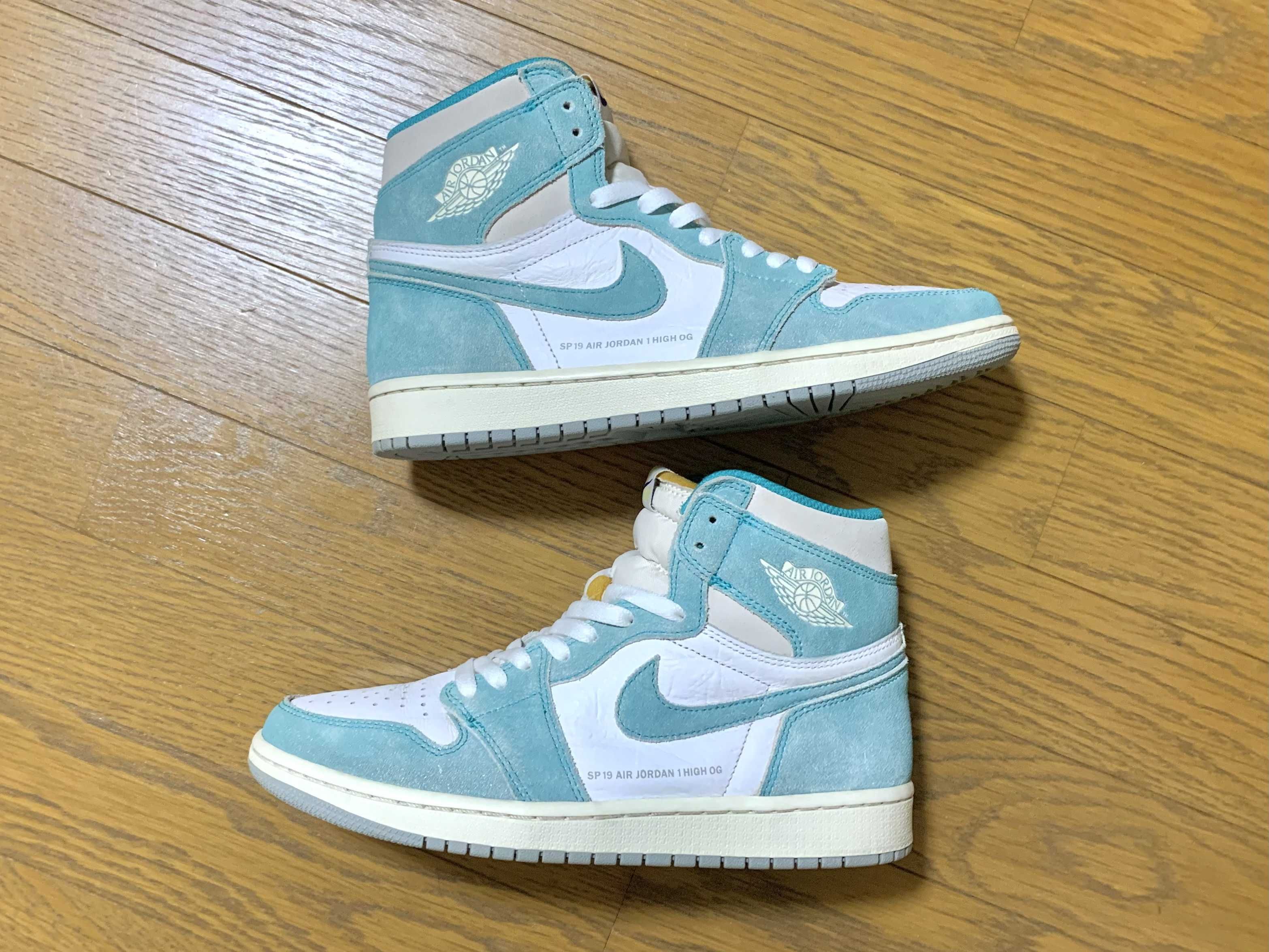 Nike Air Jordan 1 Retro High OG "Turbo Green"