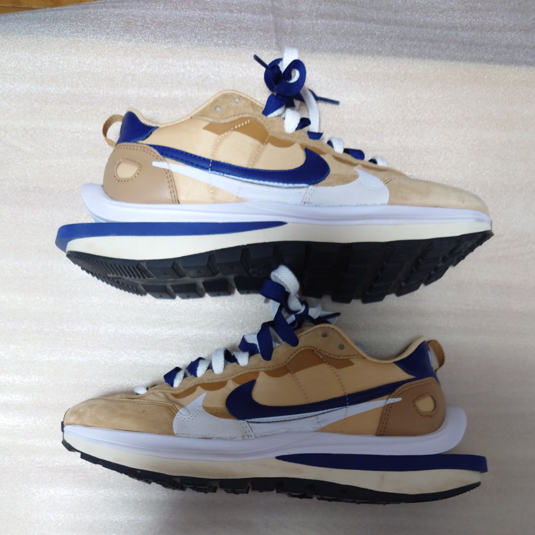 Sacai × Nike Vapor Waffle "Sesame And Blue Void"