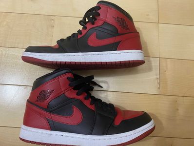 Nike Air Jordan 1 Mid "Bred"