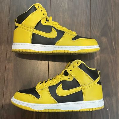 Nike Dunk High "Black/Varsity Maize"