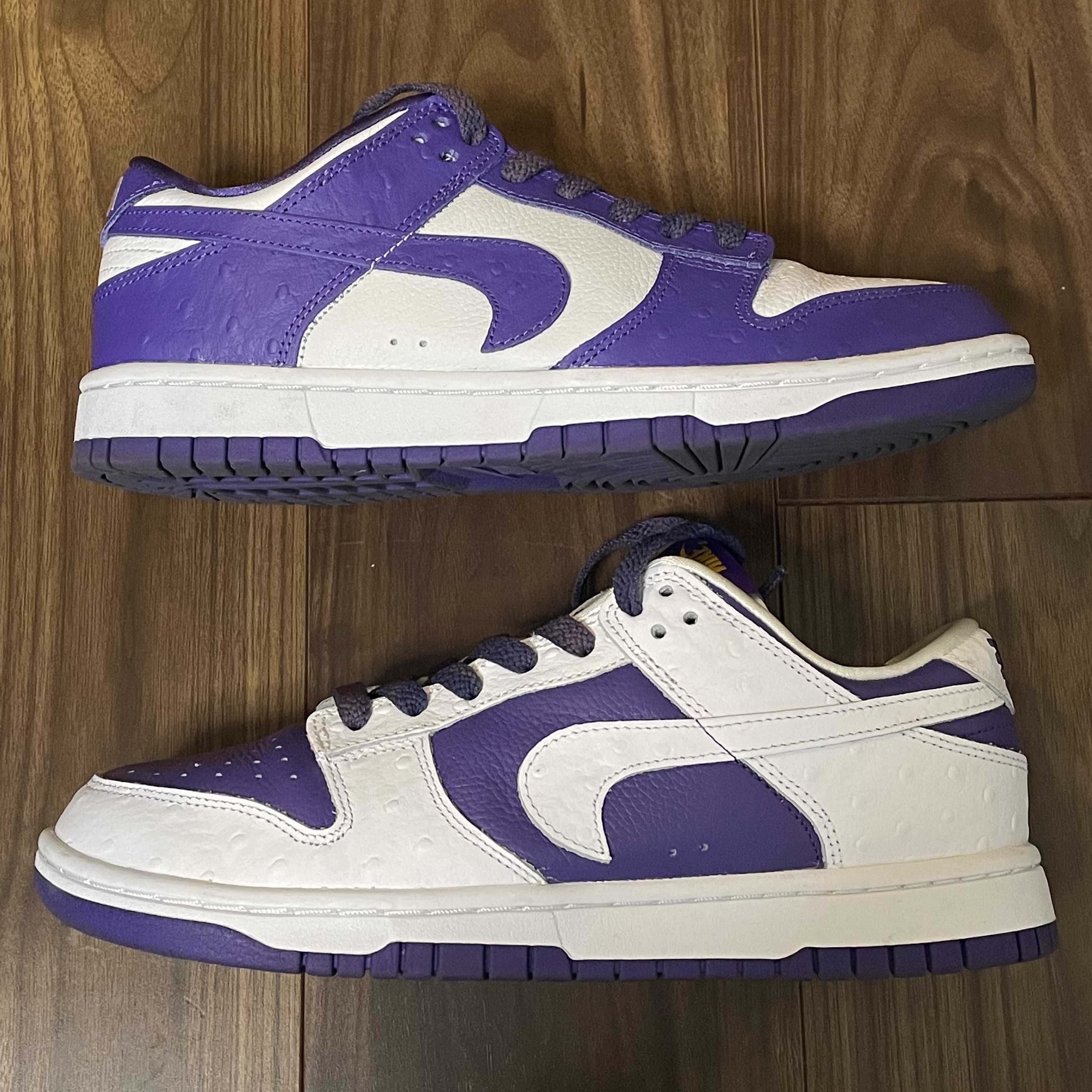 Nike Women's Dunk Low "Made You Look"