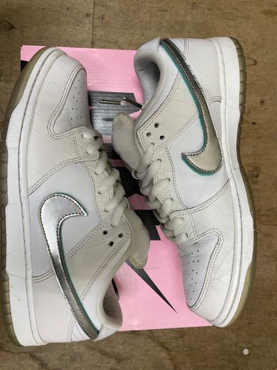 Diamond Supply Co. × Nike SB Dunk Low Pro "White"