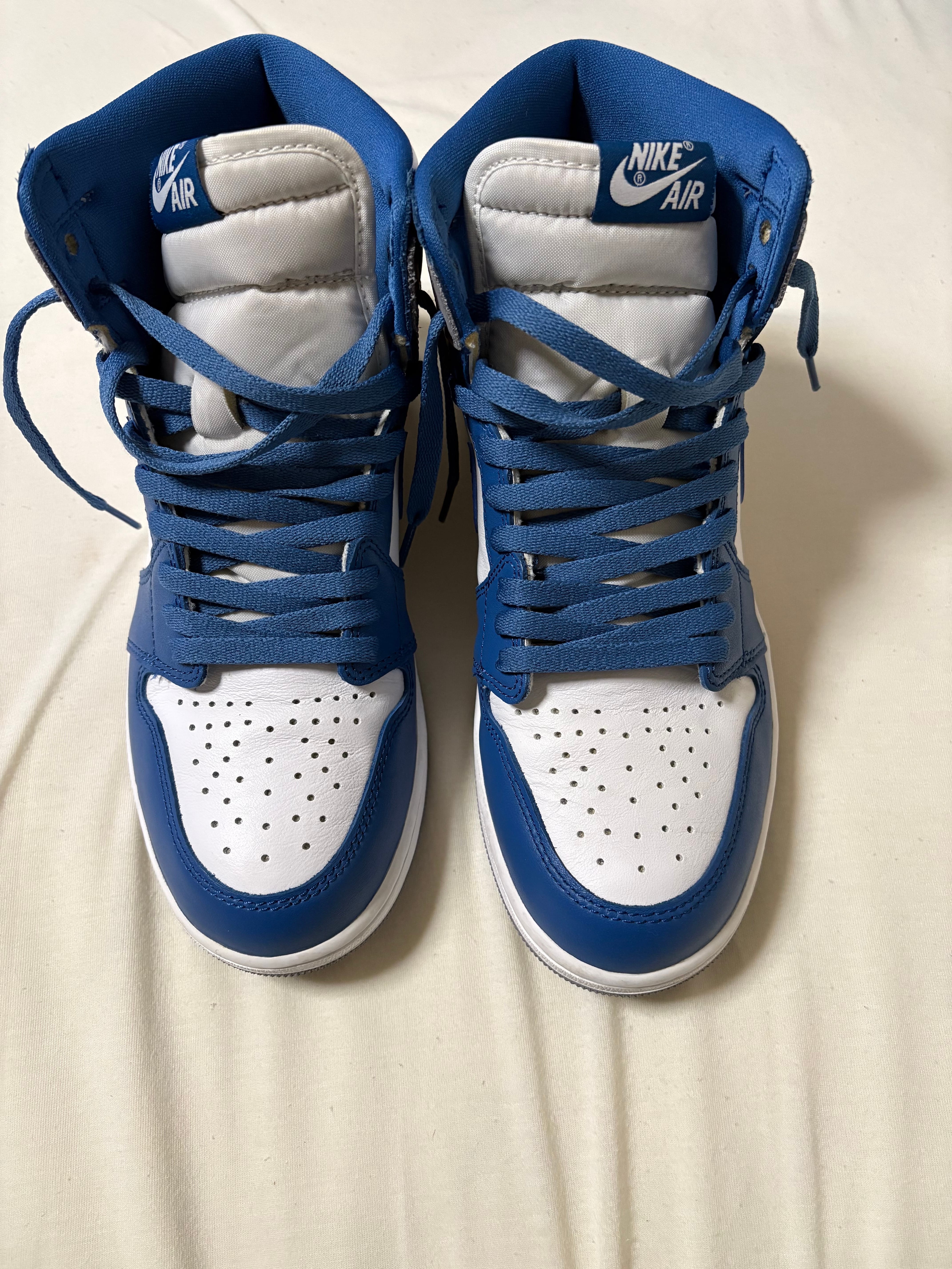 Nike Air Jordan 1 High OG "True Blue"
