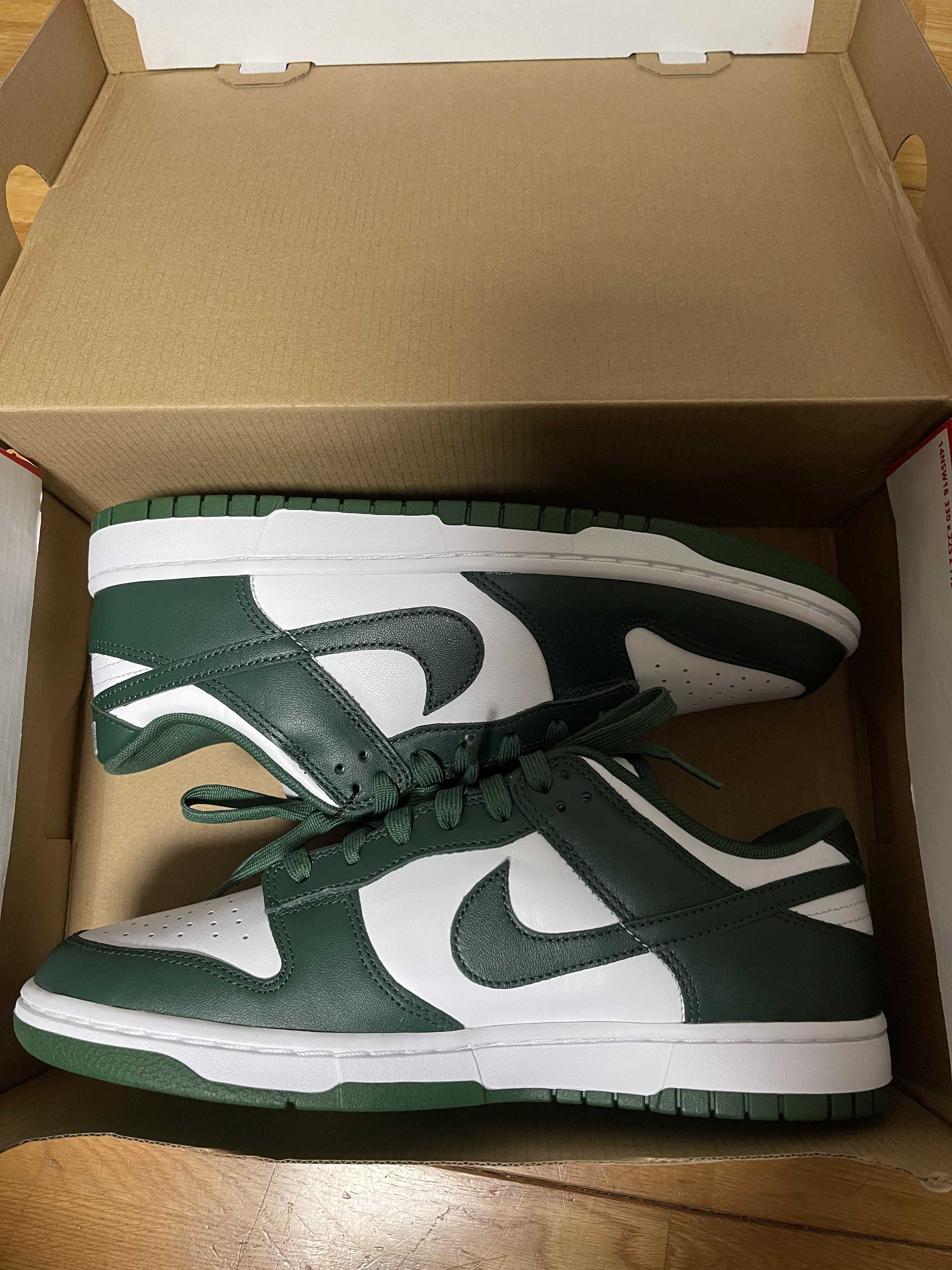 Nike Dunk Low Retro "Varsity Green/Team Green"