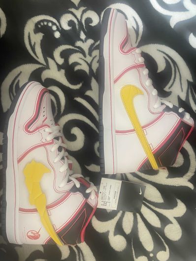 Gundam Unicorn × Nike SB Dunk High PRO QS "UNICORN"