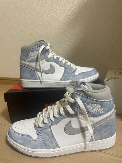 Nike Air Jordan 1 High OG "Hyper Royal"