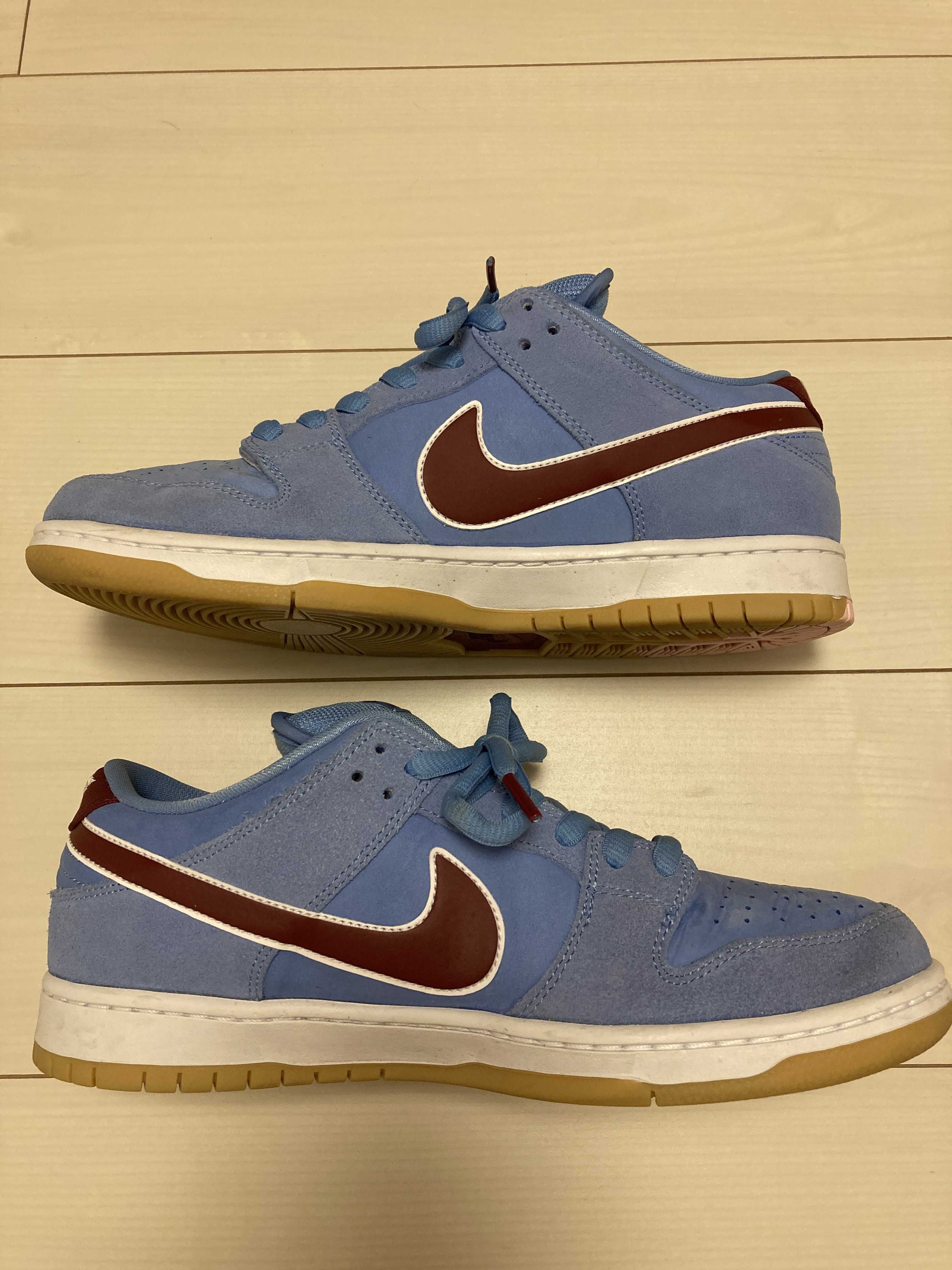 Nike SB Dunk Low Pro "Philadelphia Phillies/Valor Blue and Team Maroon"