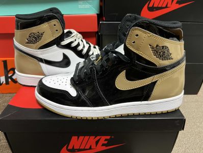 Nike Air Jordan 1 Retro High "Gold Top 3"
