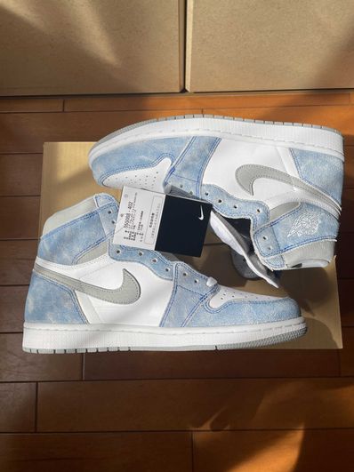 Nike Air Jordan 1 High OG "Hyper Royal"