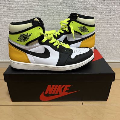 Nike Air Jordan 1 High OG "Volt Gold"