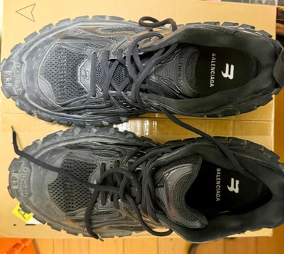 BALENCIAGA Bouncer (Defender) Sneaker "Black"