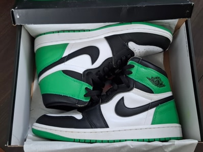 Nike Air Jordan 1 Retro High OG "Celtics/Black and Lucky Green" (2023)
