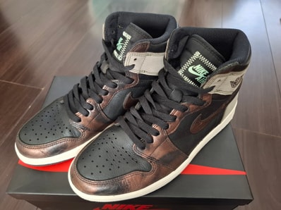 Nike Air Jordan 1 High OG "Rust Shadow"