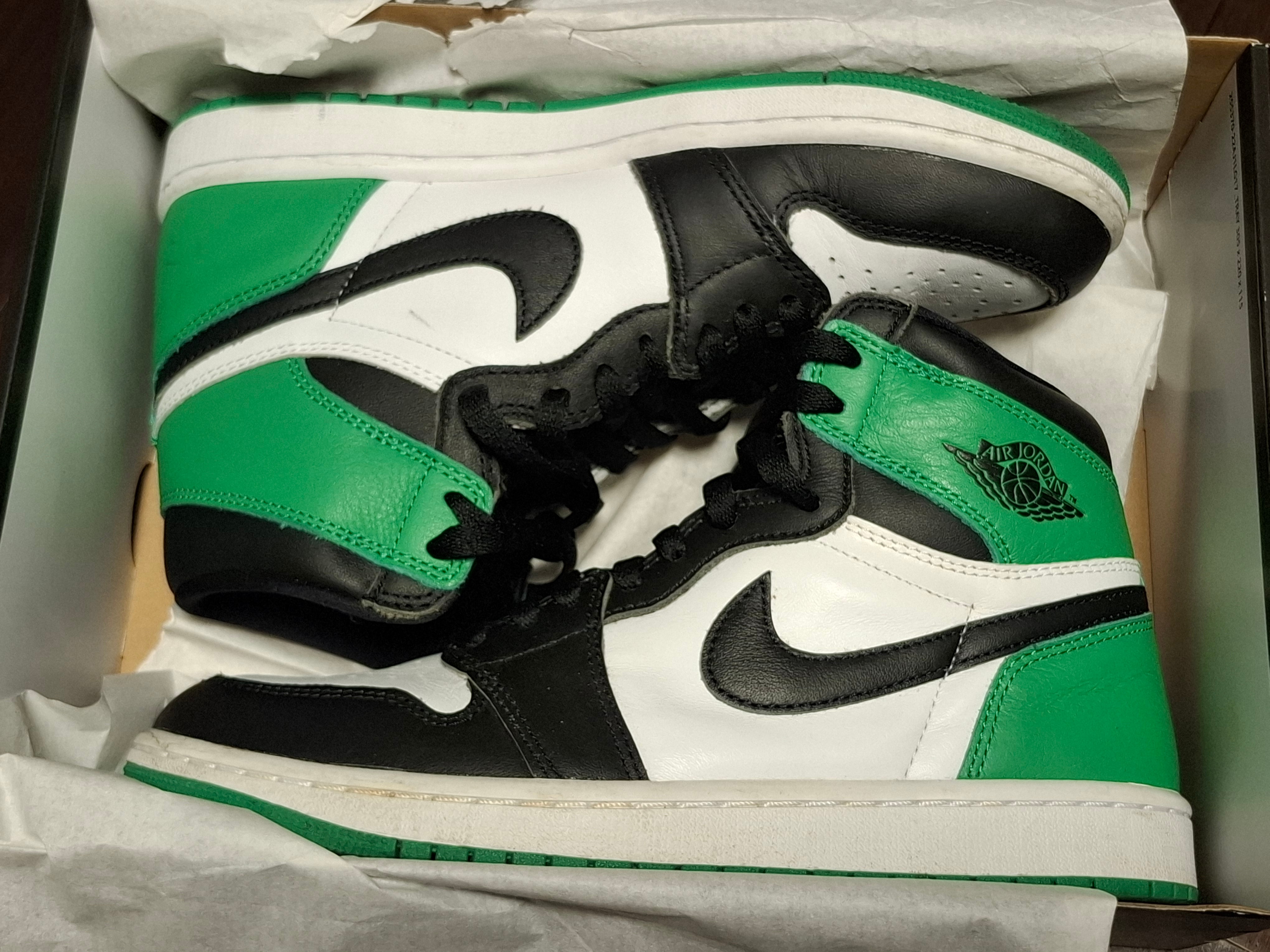 Nike Air Jordan 1 Retro High OG "Celtics/Black and Lucky Green" (2023)