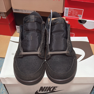 Travis Scott × Nike Air Jordan 1 Low OG SP "Velvet Brown and Dark Mocha"