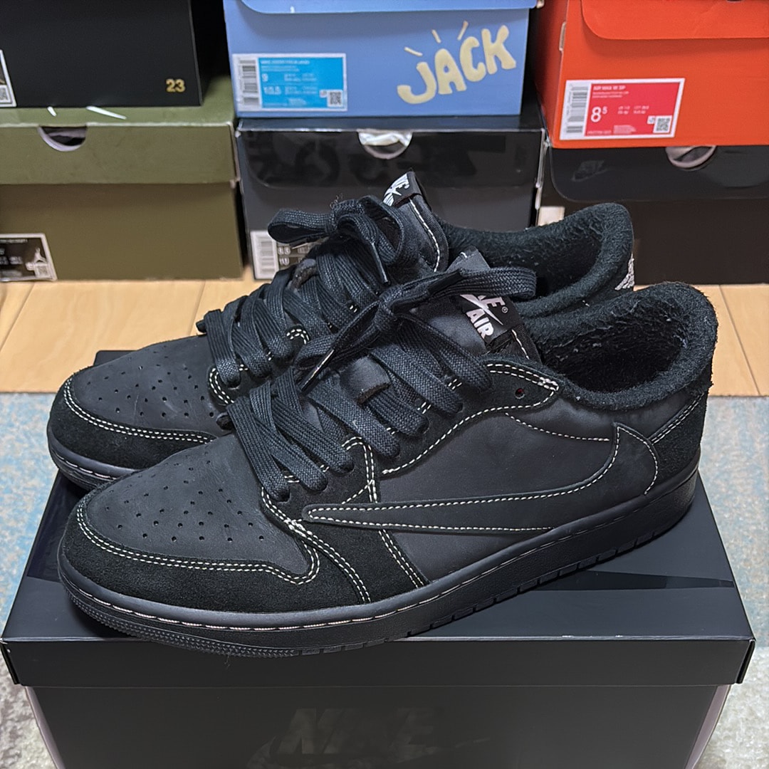 Travis Scott × Nike Air Jordan 1 Low OG SP "Black Phantom"