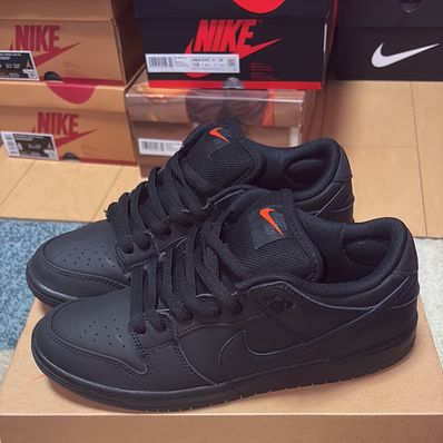 Nike SB Dunk Low Pro ISO "Triple Black"
