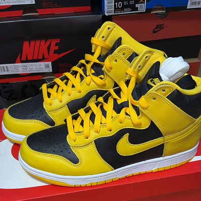 Nike Dunk High "Black/Varsity Maize"