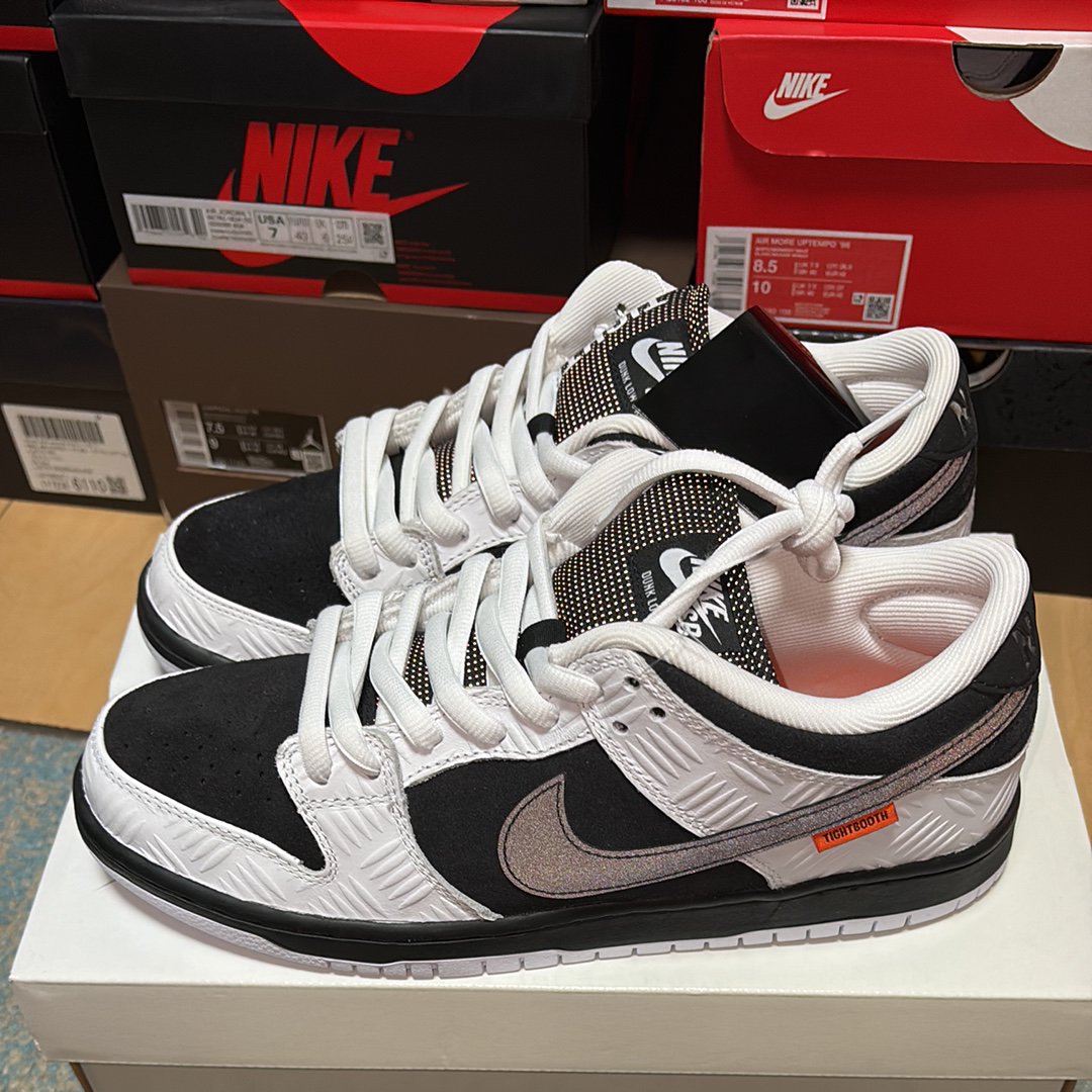 TIGHTBOOTH × Nike SB Dunk Low Pro QS "Black and White"