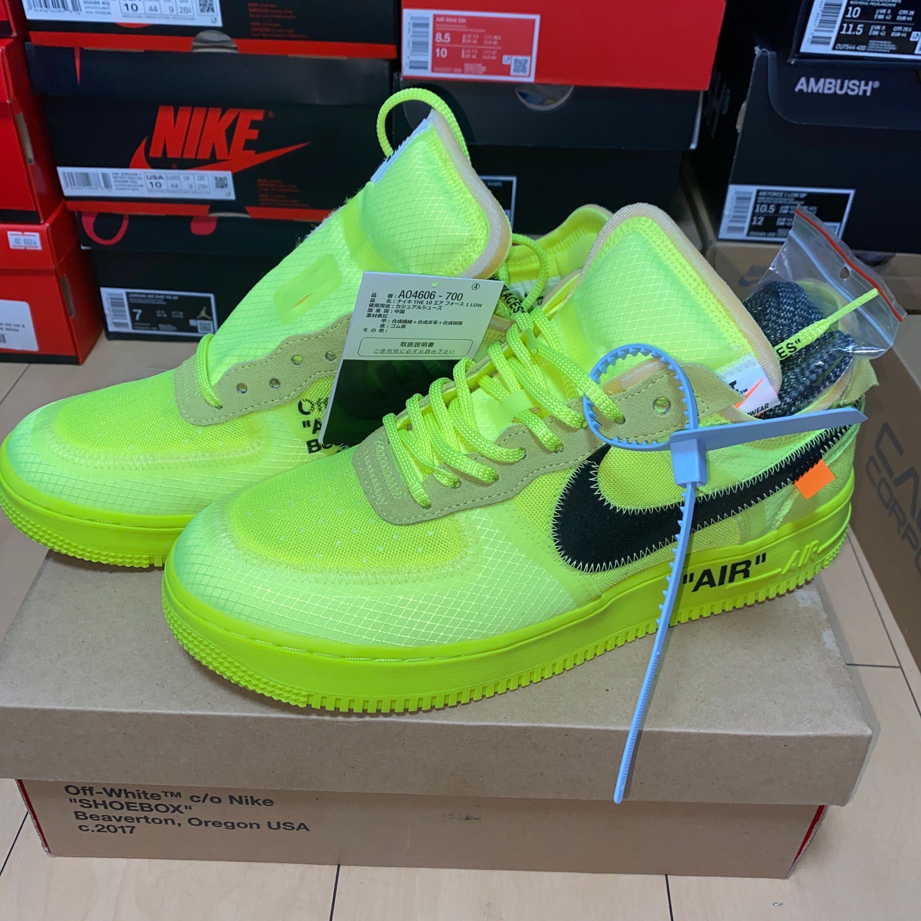Off-White × Nike Air Force 1 Low "Volt"