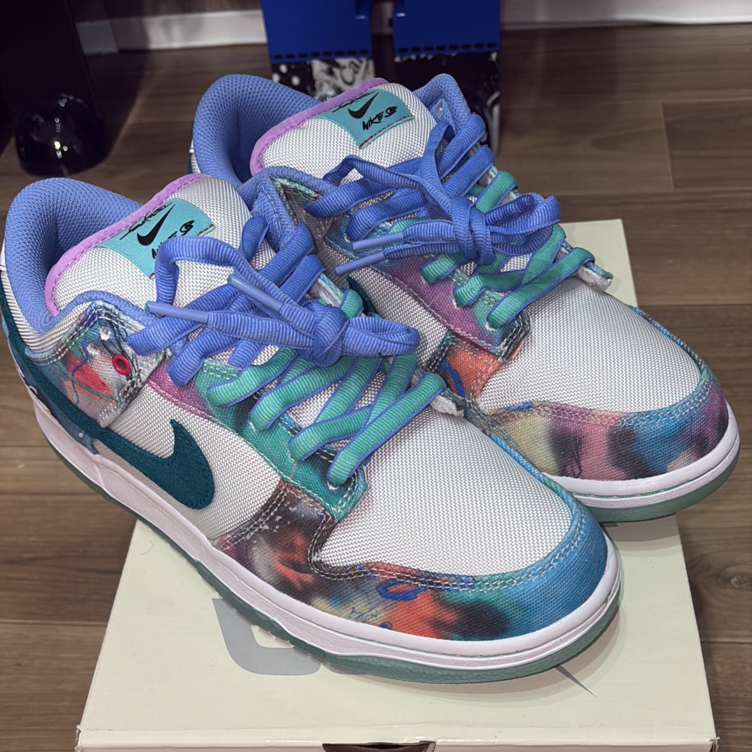 Futura × Nike SB Dunk Low "White and Geode Teal"