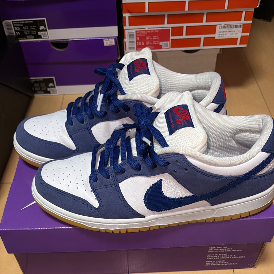 Nike SB Dunk Low "Los Angeles Dodgers/Deep Royal Blue"